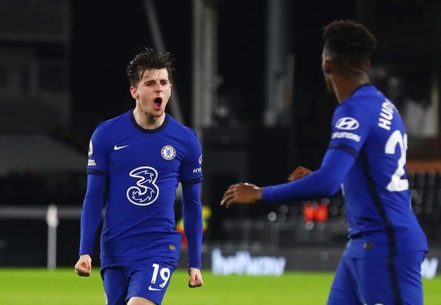 《模拟农场25》免费更新发布 系列最强大卡车上线