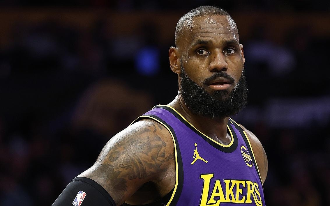 仅因在球场 仅因在球场