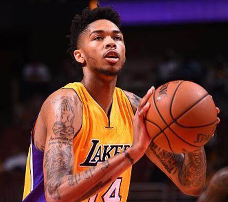 府和賽事承 府和賽事承